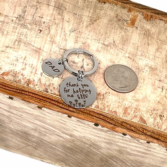 Thank You For Helping Me Grow Dad Key Chain Silver - Picture 4 of 6